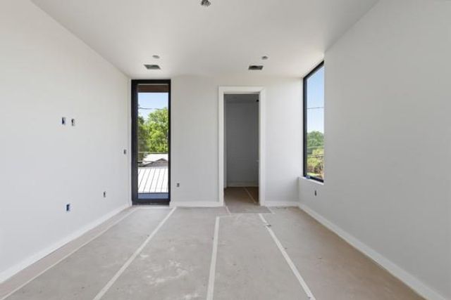 1403 Barton Hills Dr 3, Austin, TX 78704