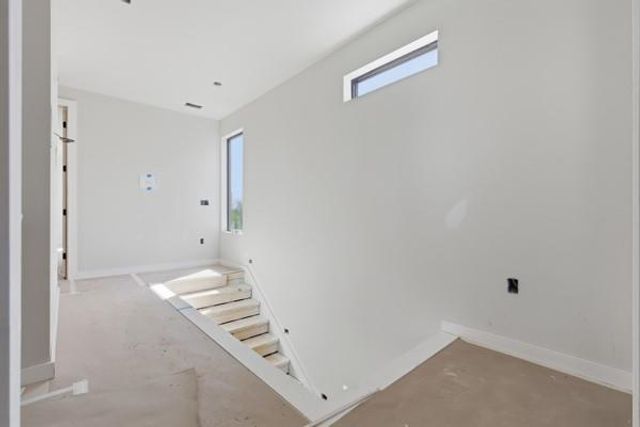 1403 Barton Hills Dr 3, Austin, TX 78704