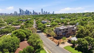 1403 Barton Hills Dr 3, Austin, TX 78704