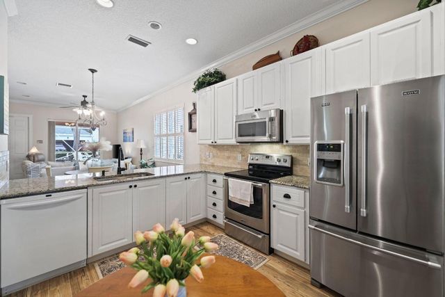 238 Poinciana Drive, Jupiter, FL 33458