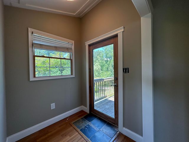 440 Aurora LN, Christiansburg, VA 24073