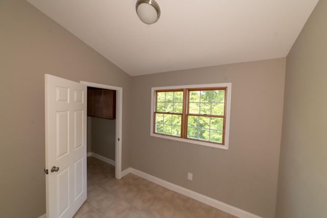 440 Aurora LN, Christiansburg, VA 24073