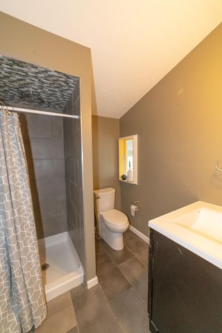 440 Aurora LN, Christiansburg, VA 24073
