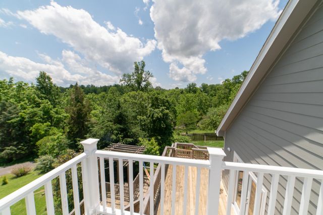 440 Aurora LN, Christiansburg, VA 24073