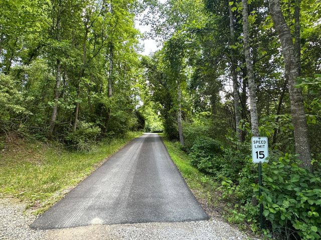 440 Aurora LN, Christiansburg, VA 24073