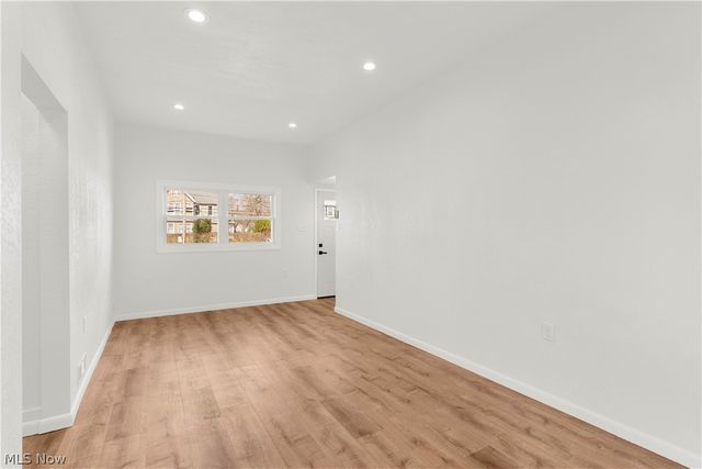 529 Warren Avenue, Niles, OH 44446