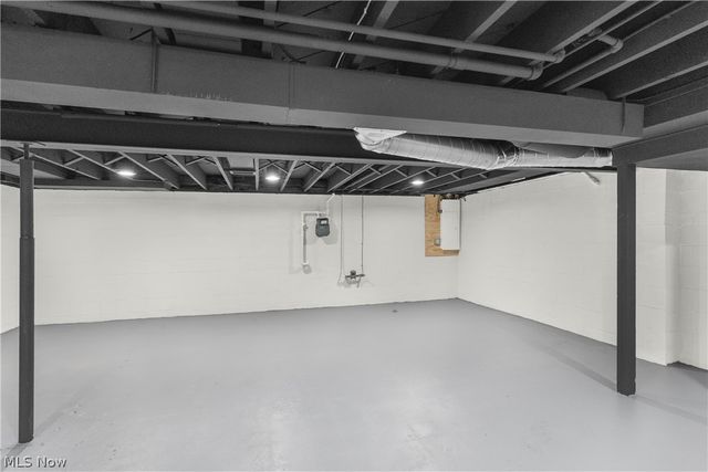 529 Warren Avenue, Niles, OH 44446