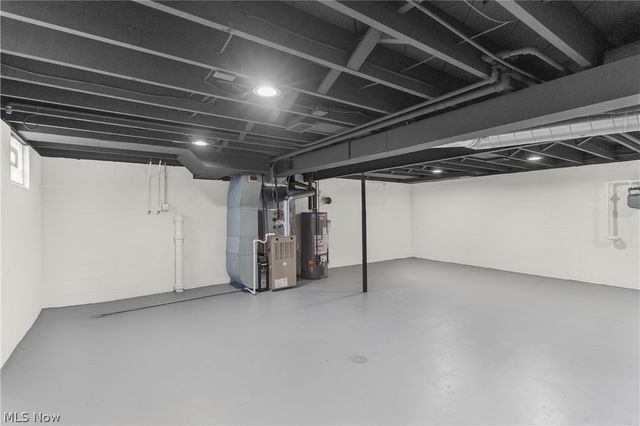 529 Warren Avenue, Niles, OH 44446