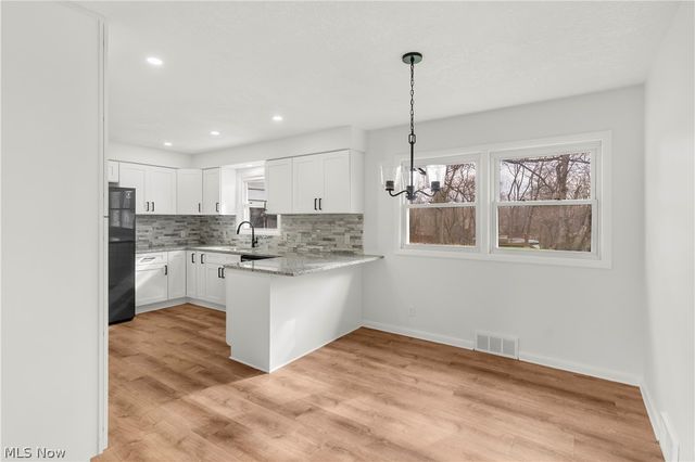 529 Warren Avenue, Niles, OH 44446