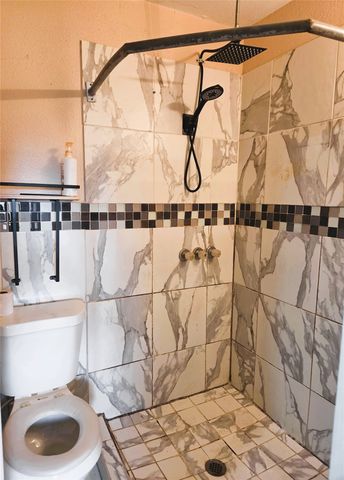 13973 Bee Street, Farmers Branch, TX 75234