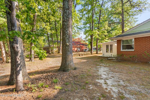 7 Crocus Lane B, Whiting, NJ 08759