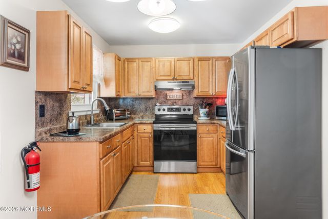 7 Crocus Lane B, Whiting, NJ 08759