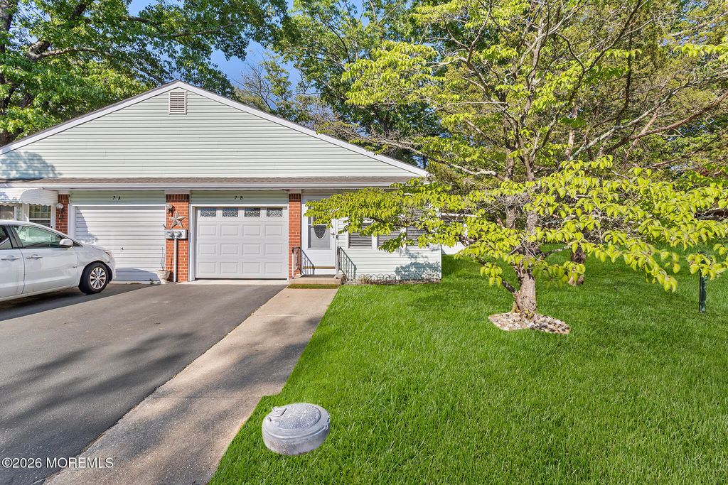7 Crocus Lane B, Whiting, NJ 08759