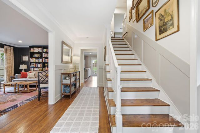718 Ashmeade Road, Charlotte, NC 28211