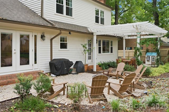718 Ashmeade Road, Charlotte, NC 28211