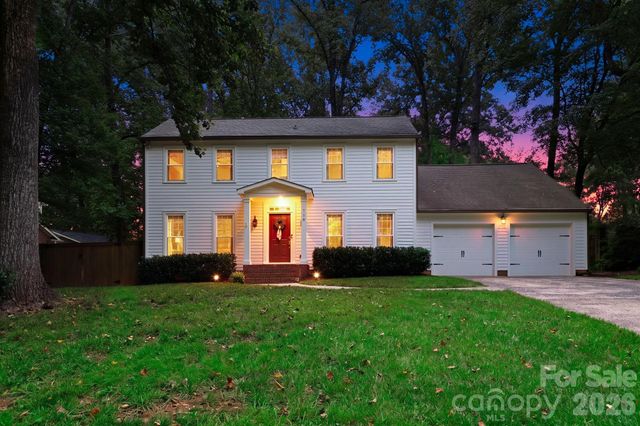 718 Ashmeade Road, Charlotte, NC 28211