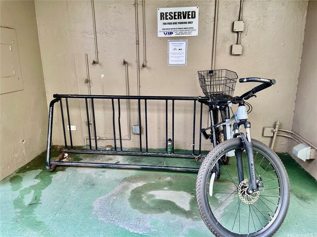 2442 Tusitala Street 316, Honolulu, HI 96815