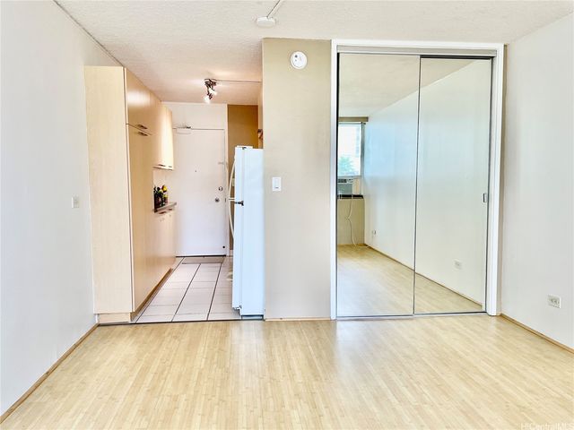 2442 Tusitala Street 316, Honolulu, HI 96815