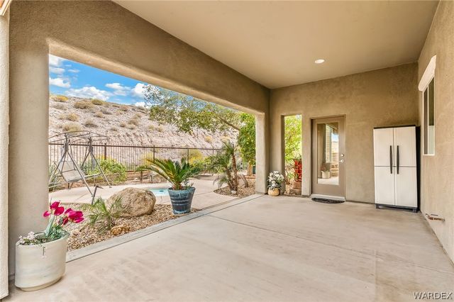 3151 Secret Pass Canyon Drive, Bullhead City, AZ 86429