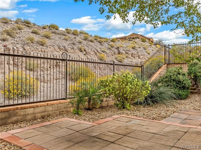 3151 Secret Pass Canyon Drive, Bullhead City, AZ 86429