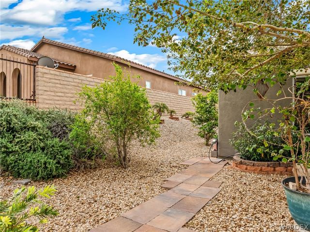 3151 Secret Pass Canyon Drive, Bullhead City, AZ 86429
