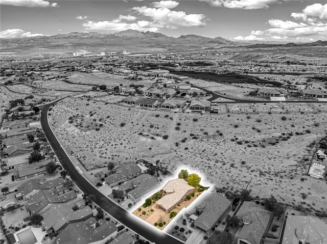 3151 Secret Pass Canyon Drive, Bullhead City, AZ 86429