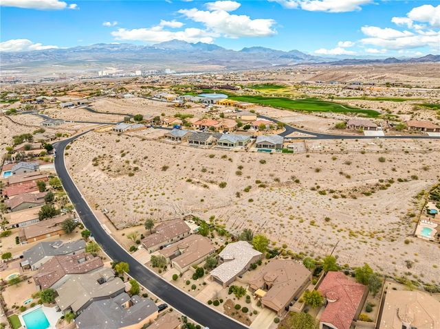 3151 Secret Pass Canyon Drive, Bullhead City, AZ 86429
