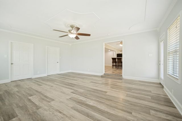 104 Cove Drive, Shady Shores, TX 76208
