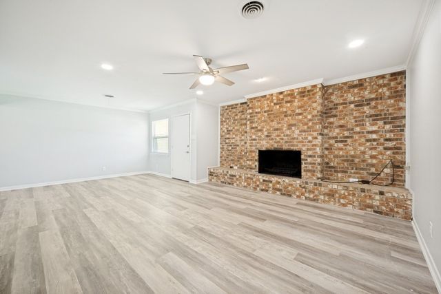 104 Cove Drive, Shady Shores, TX 76208