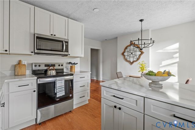 2931 W Leigh St, Richmond, VA 23230