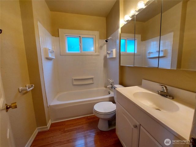 2001 Grand Avenue, Everett, WA 98201