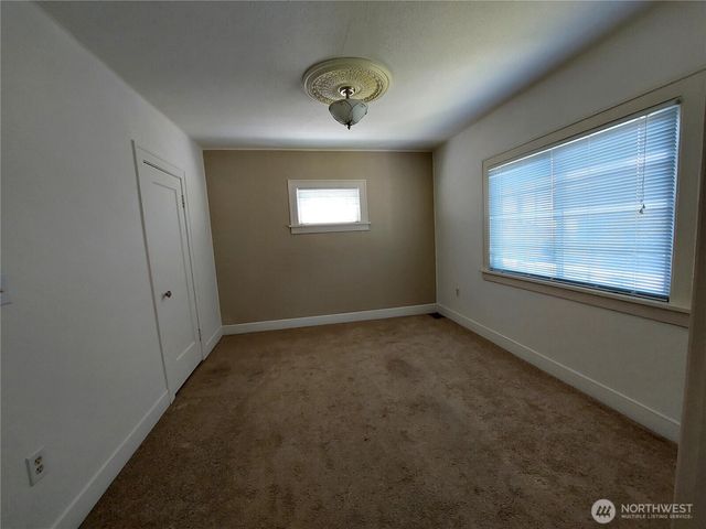 2001 Grand Avenue, Everett, WA 98201