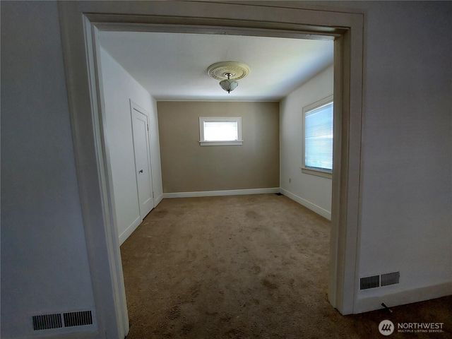 2001 Grand Avenue, Everett, WA 98201
