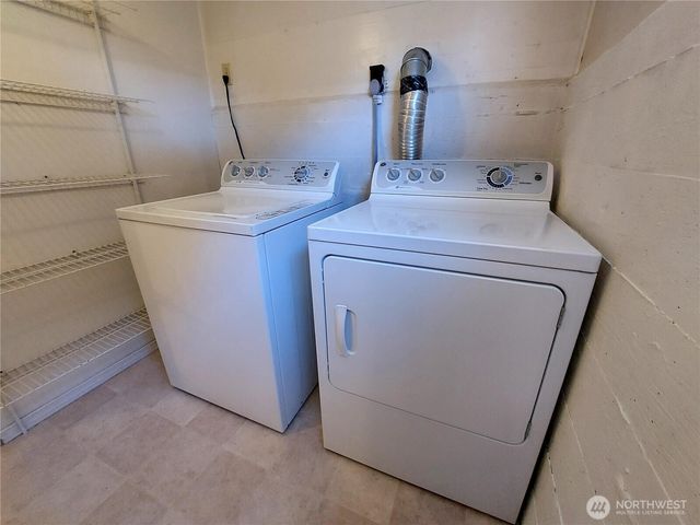 2001 Grand Avenue, Everett, WA 98201