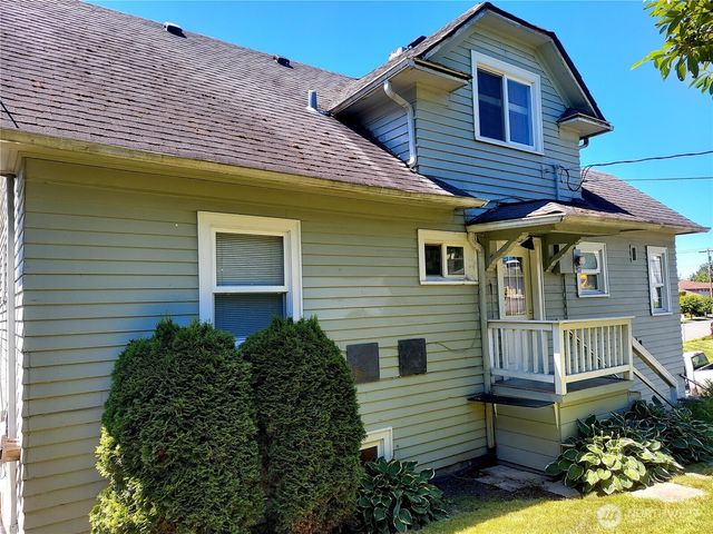 2001 Grand Avenue, Everett, WA 98201