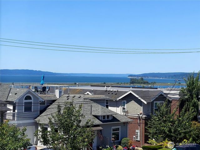 2001 Grand Avenue, Everett, WA 98201