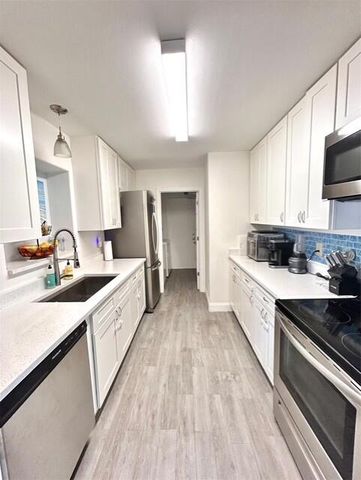 4472 SE Alden Avenue, Stuart, FL 34997