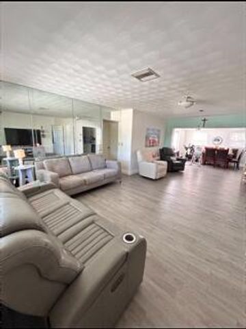 4472 SE Alden Avenue, Stuart, FL 34997