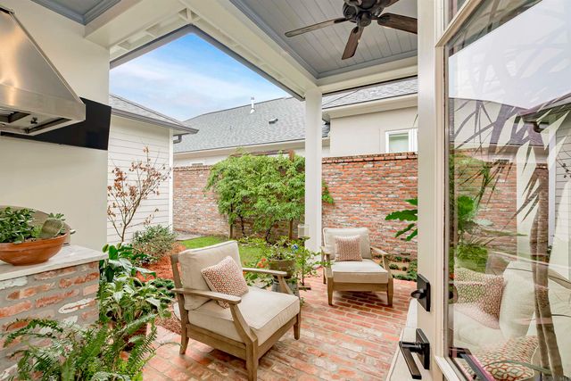 2113 Deaux Parc Dr, Baton Rouge, LA 70808