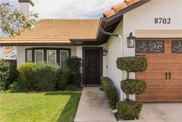 8702 Barton, Riverside, CA 92508