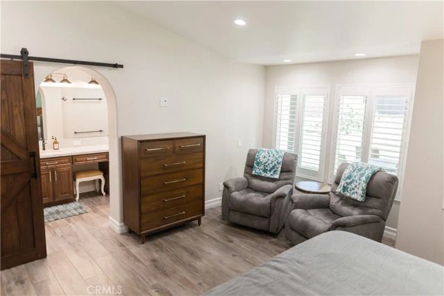 8702 Barton, Riverside, CA 92508