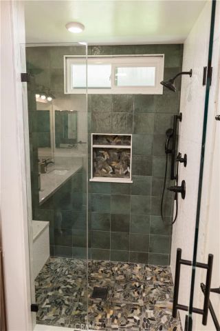 8702 Barton, Riverside, CA 92508