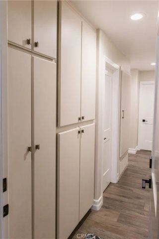 8702 Barton, Riverside, CA 92508