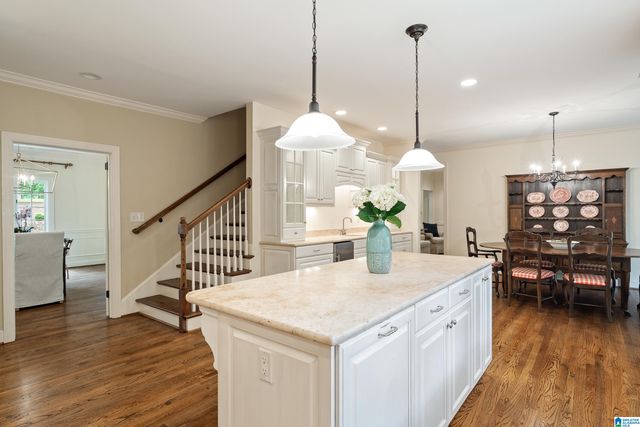 2324 COUNTRY RIDGE DRIVE, Vestavia Hills, AL 35243