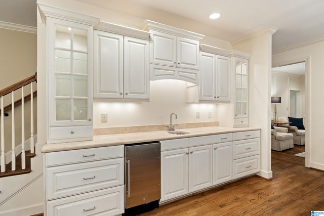 2324 COUNTRY RIDGE DRIVE, Vestavia Hills, AL 35243