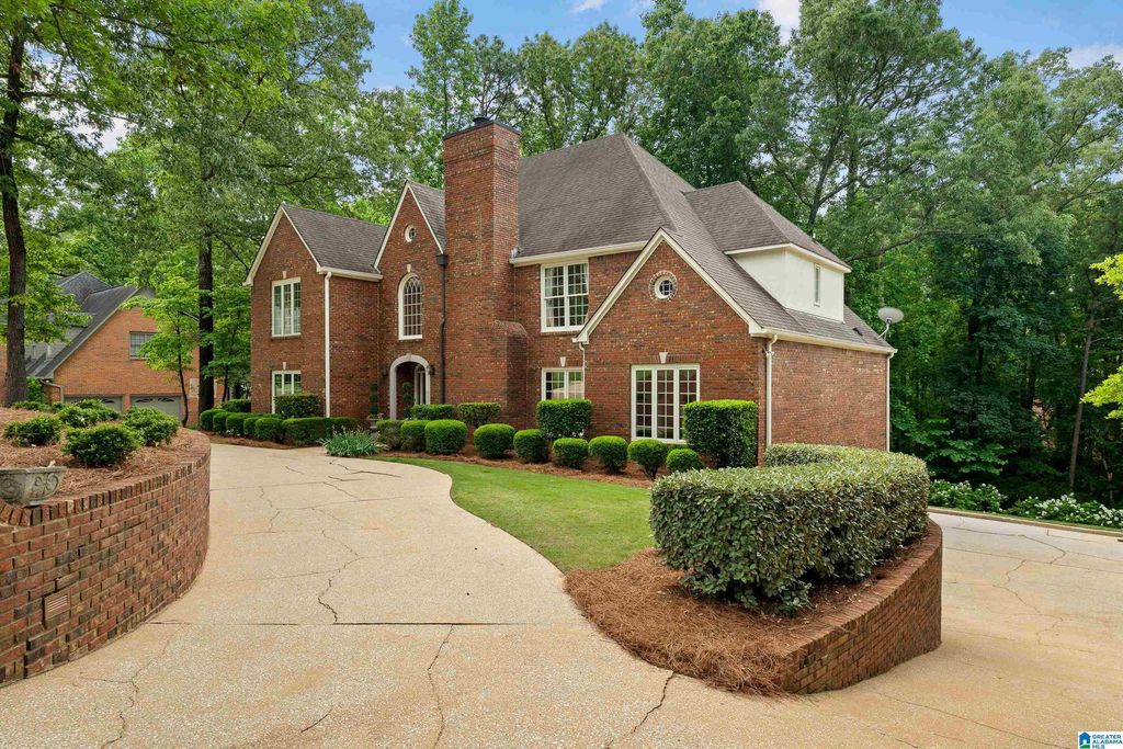 2324 COUNTRY RIDGE DRIVE, Vestavia Hills, AL 35243