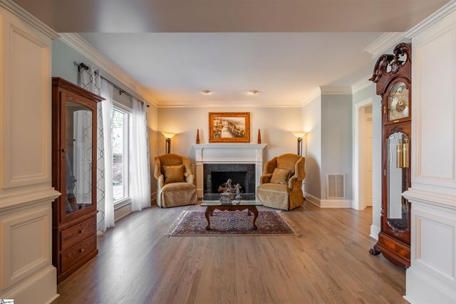6 Bentford Court, Simpsonville, SC 29681