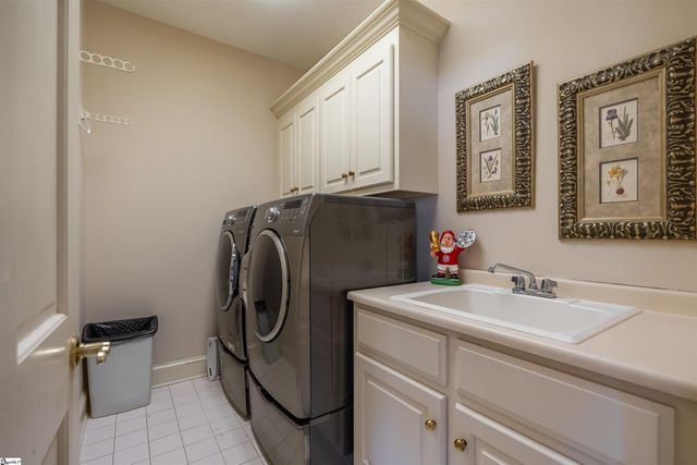 6 Bentford Court, Simpsonville, SC 29681