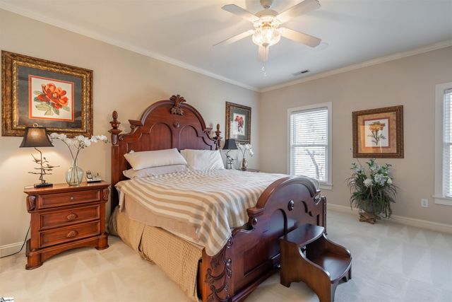 6 Bentford Court, Simpsonville, SC 29681