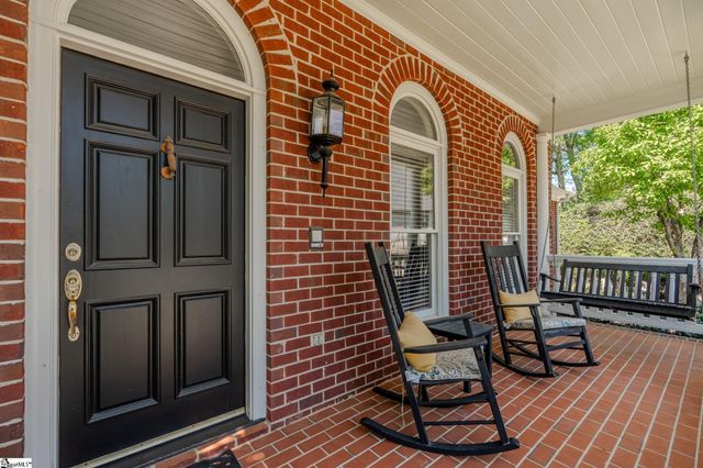 6 Bentford Court, Simpsonville, SC 29681